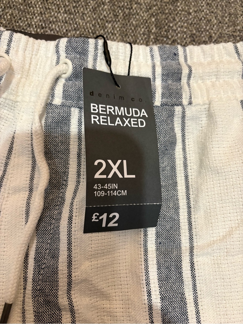 NWT Denim&Co White and Navy Striped Bermuda Shorts - Picture 2 of 5